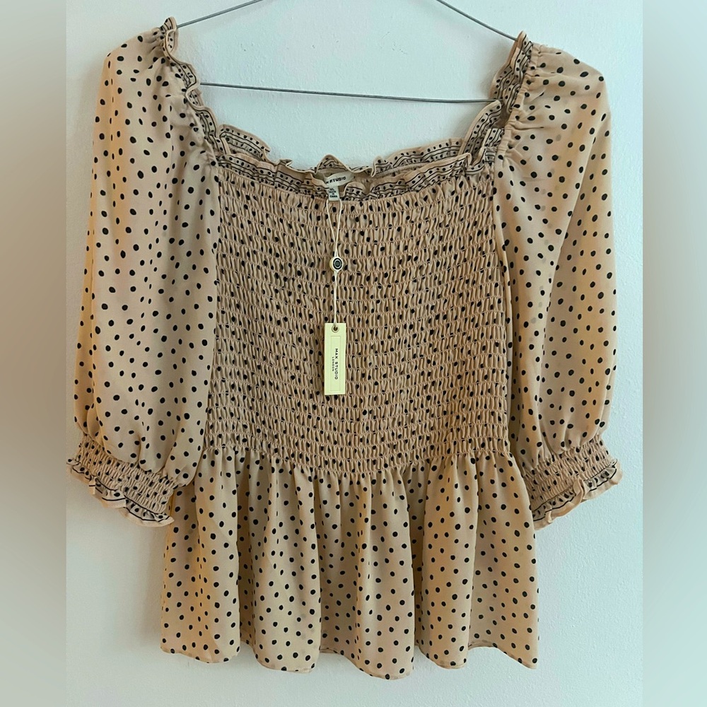 Polka dots peplum top